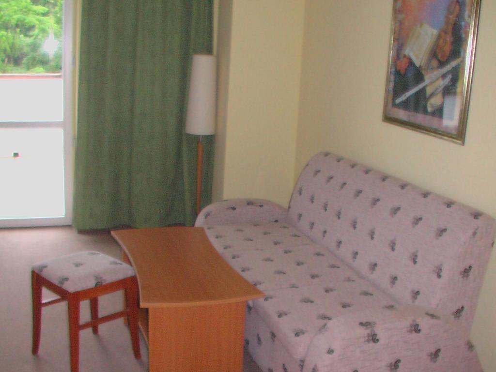 Hotel Seasons トリャブナ 部屋 写真